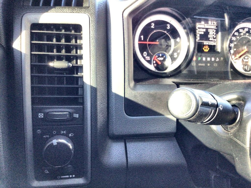 2018 RAM 2500 Tradesman Crew Cab 4x4 6'4" Box