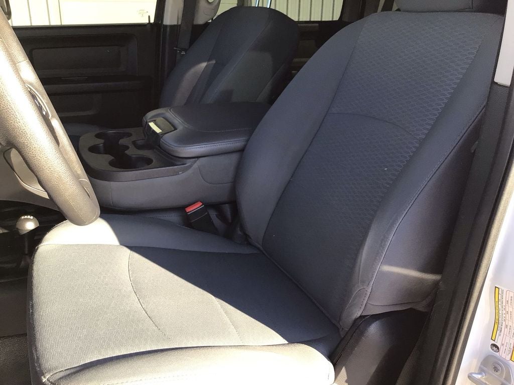 2018 RAM 2500 Tradesman Crew Cab 4x4 6'4" Box