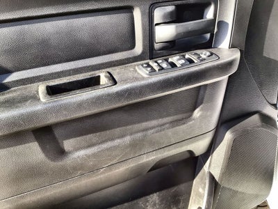 2018 RAM 2500 Tradesman Crew Cab 4x4 6'4" Box