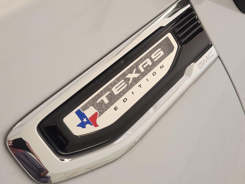 2026 GMC Sierra 1500 SLT - Photo 11