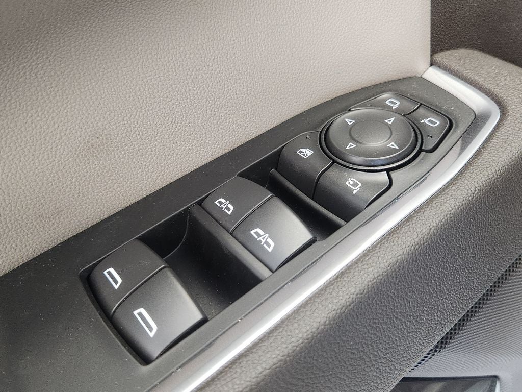 2026 GMC Sierra 1500 SLT - Photo 22