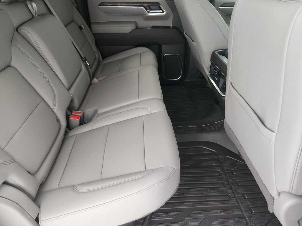 2026 GMC Sierra 1500 SLT - Photo 32