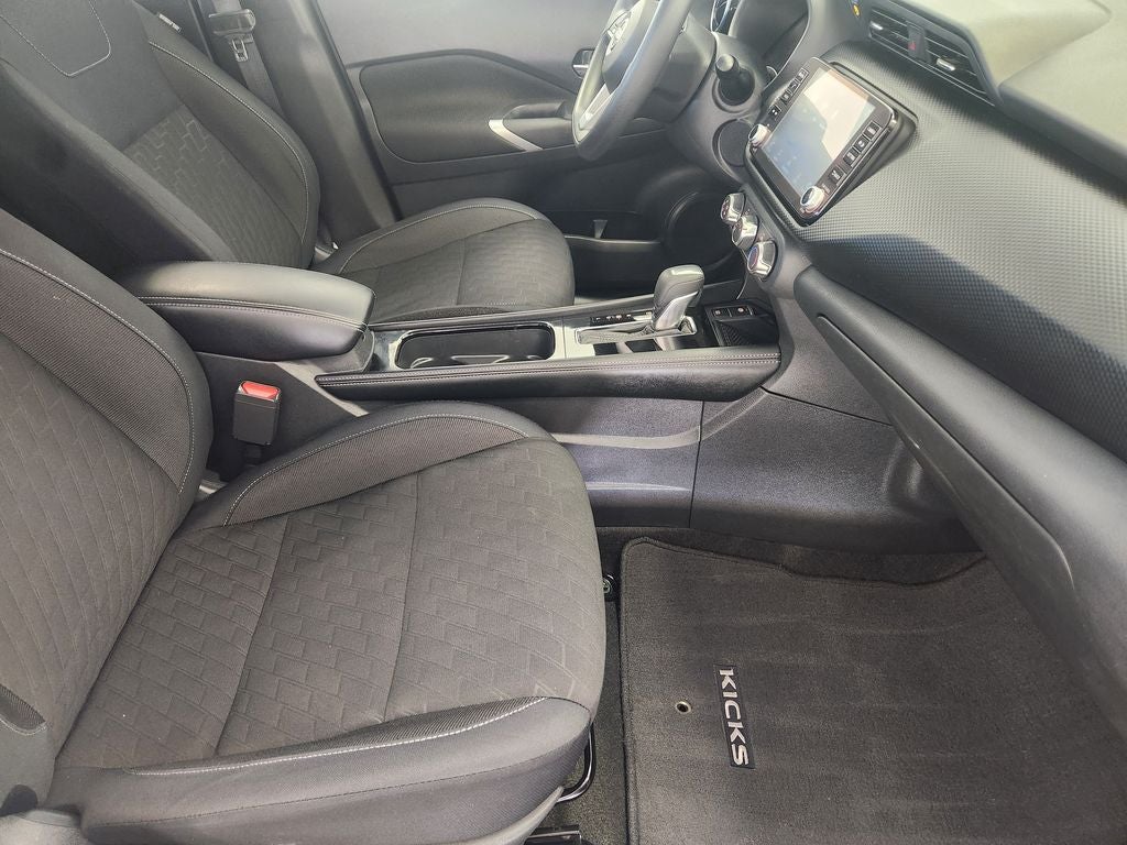 2023 Nissan Kicks SV Xtronic CVT