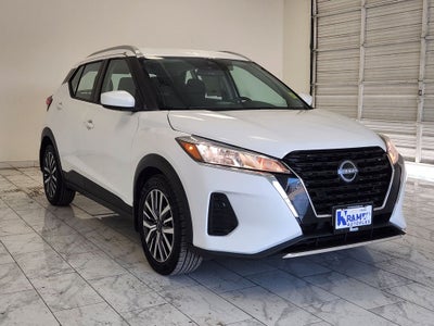 2023 Nissan Kicks SV Xtronic CVT