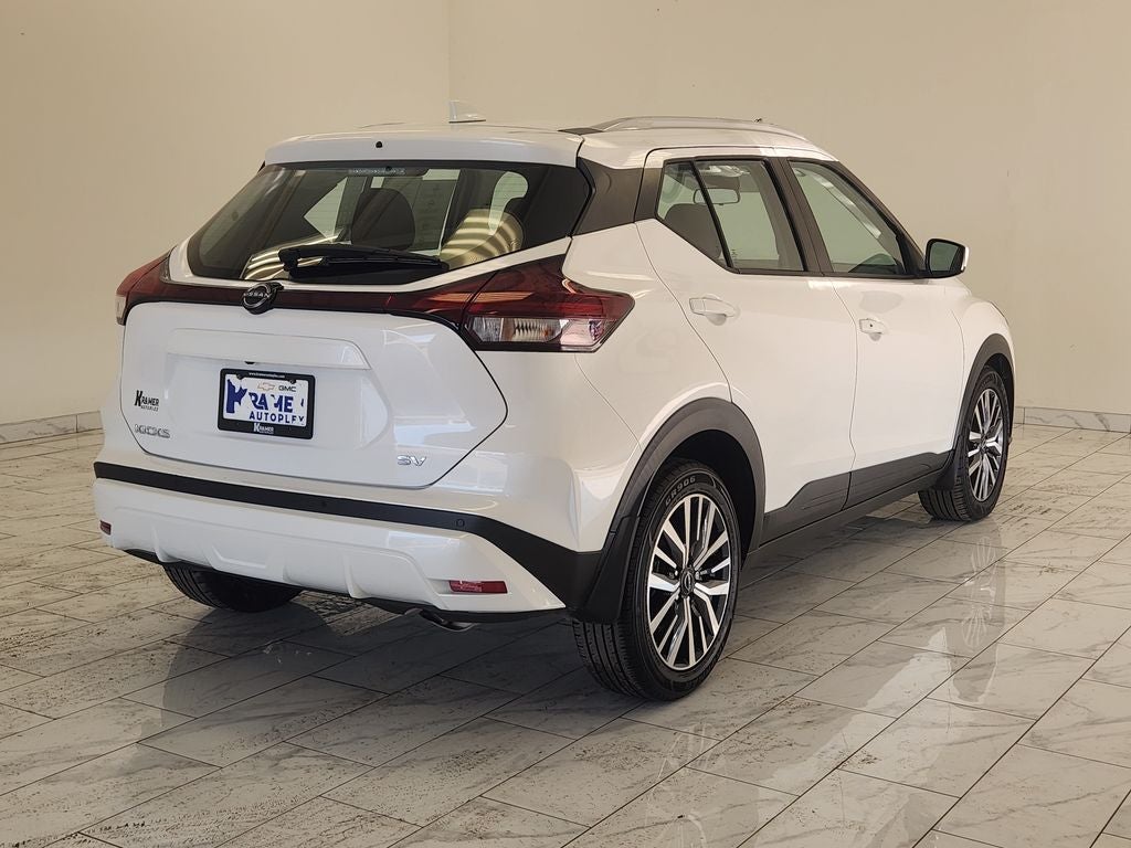 2023 Nissan Kicks SV Xtronic CVT