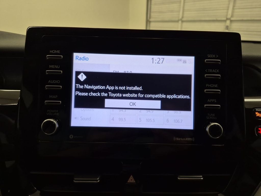 2022 Toyota Camry LE