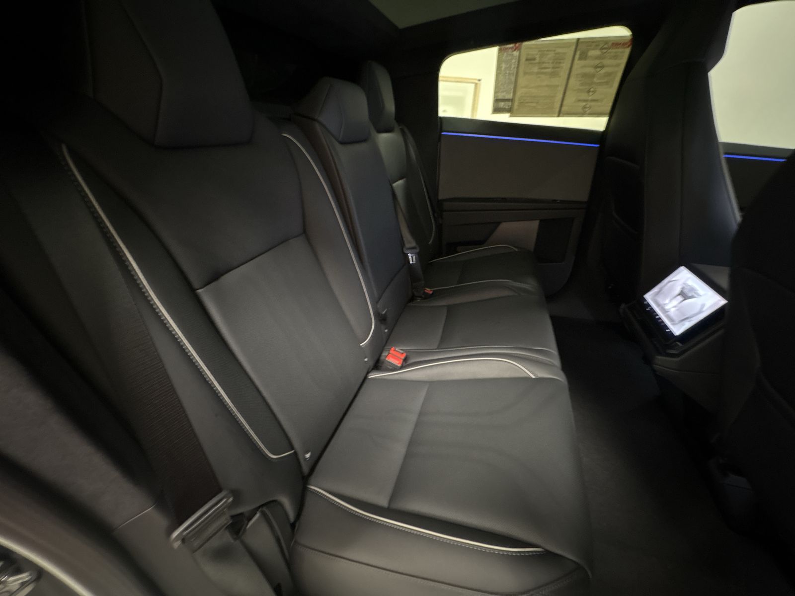 2025 Tesla Cybertruck All-Wheel Drive