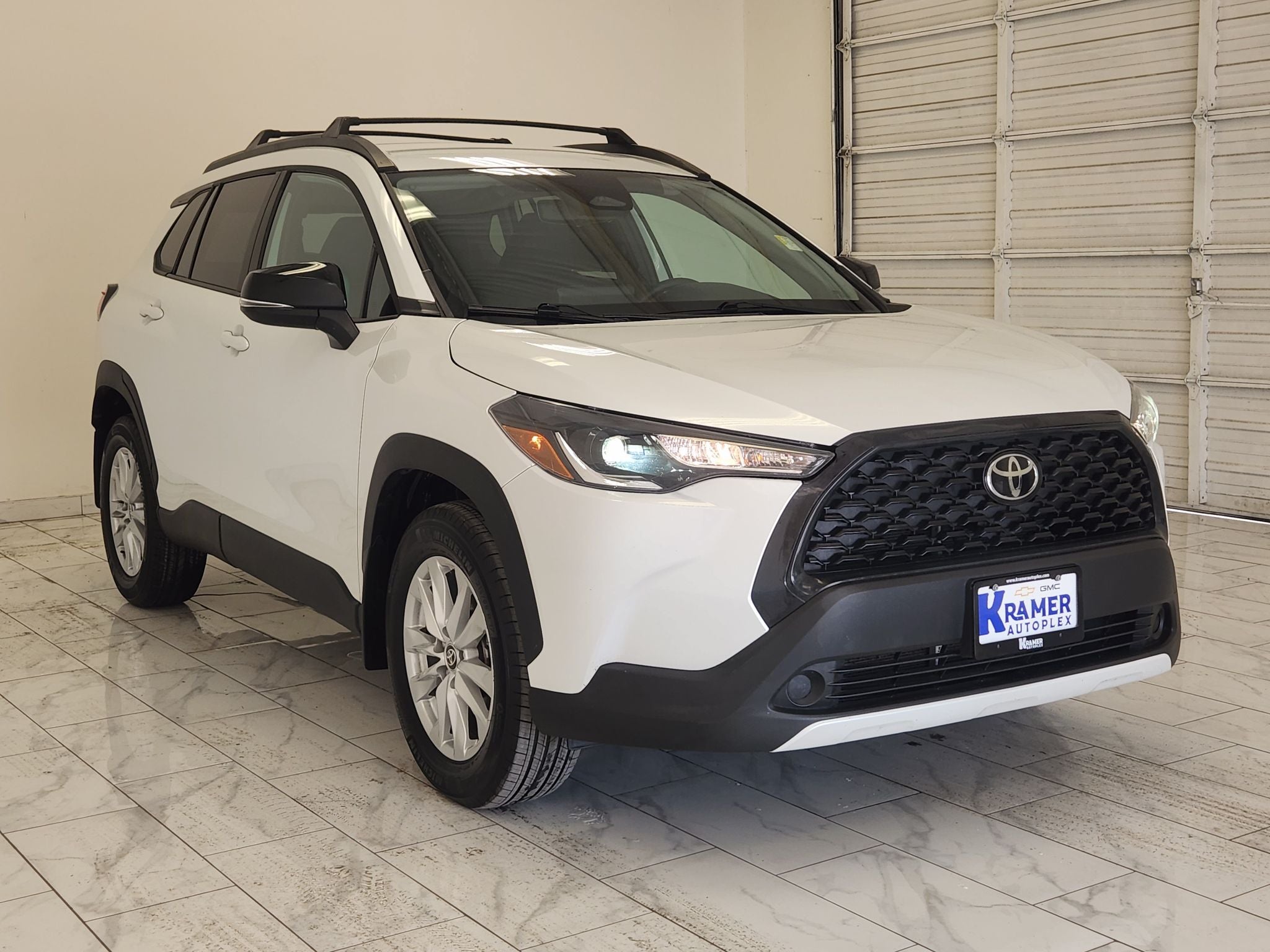 2025 Toyota Corolla Cross LE