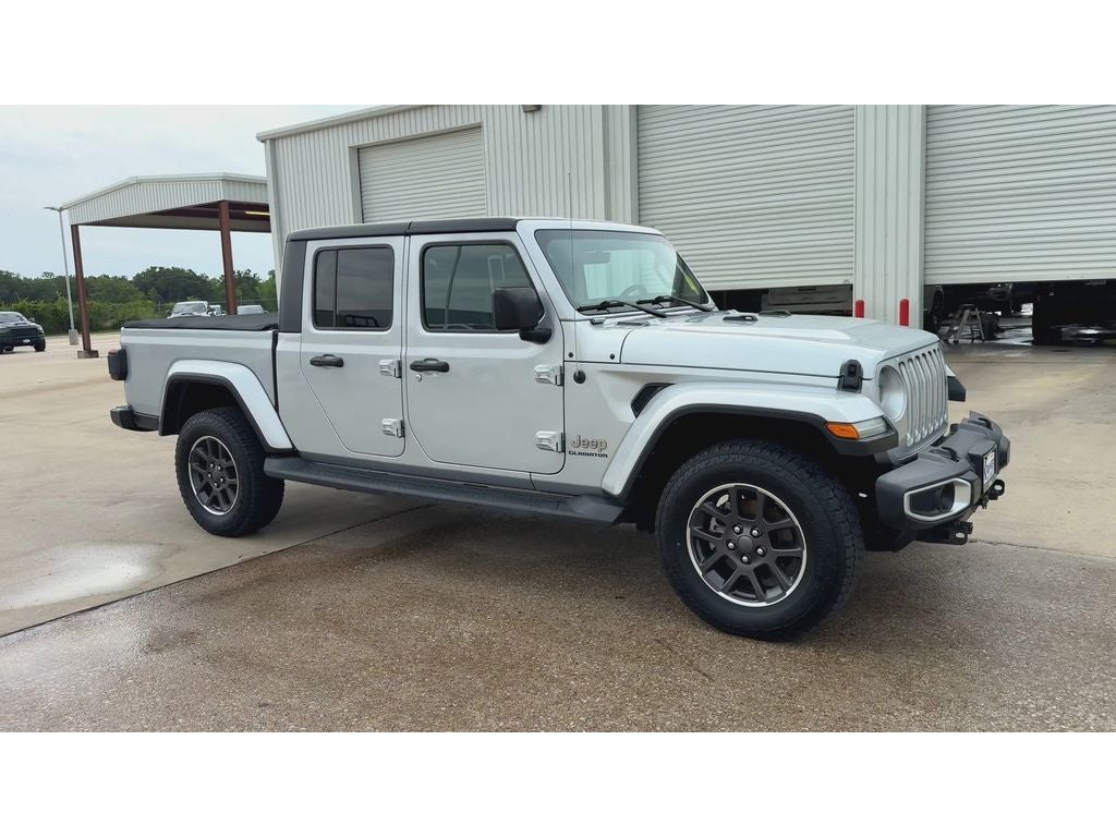 2022 Jeep Gladiator Overland