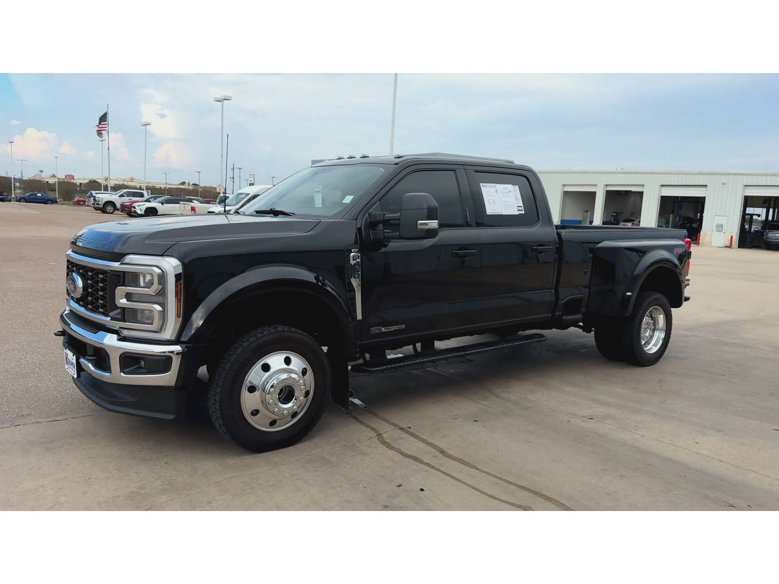 2026 Ford F-450 XLT — photo 4