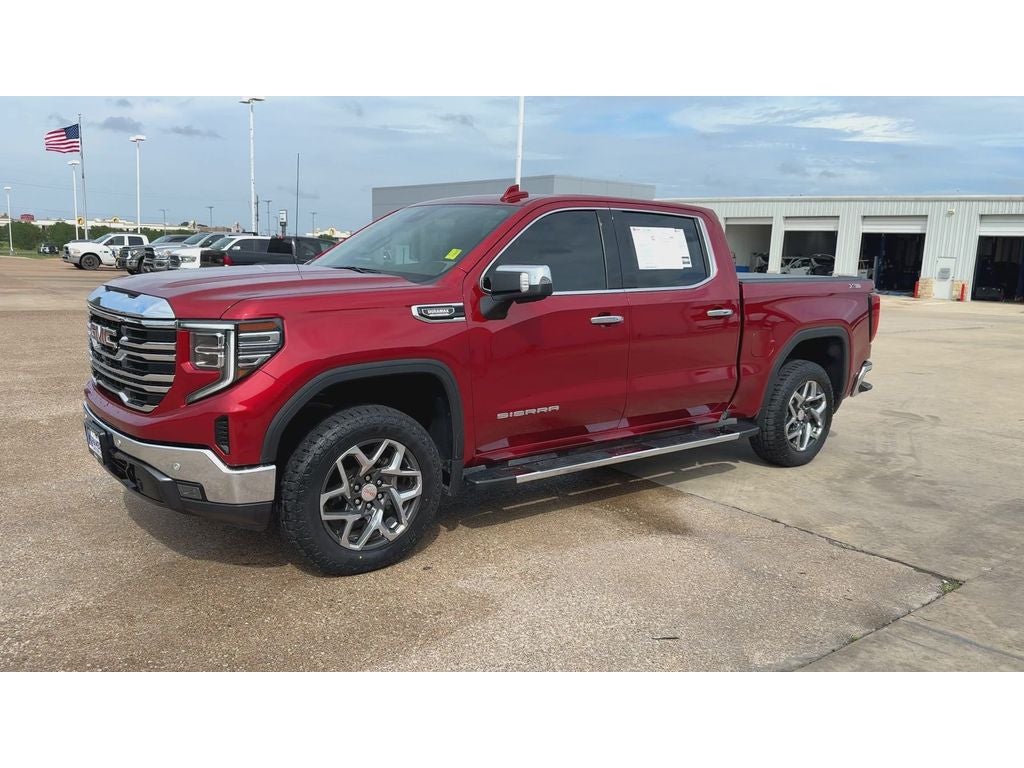 2024 GMC Sierra 1500 SLT