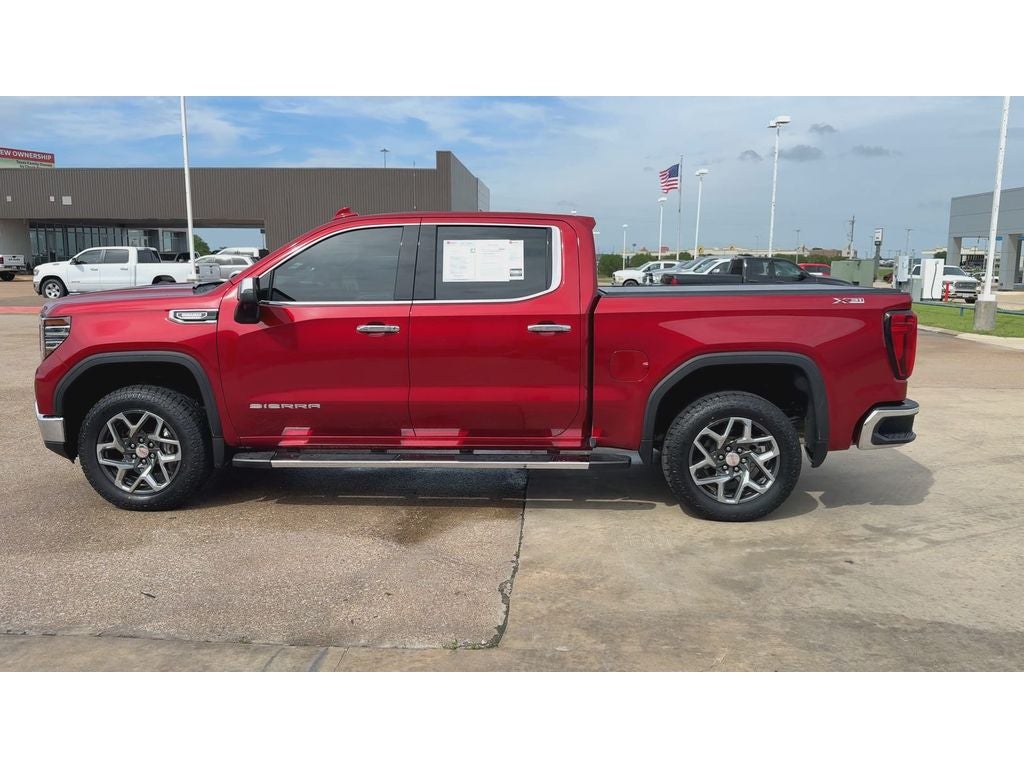 2024 GMC Sierra 1500 SLT