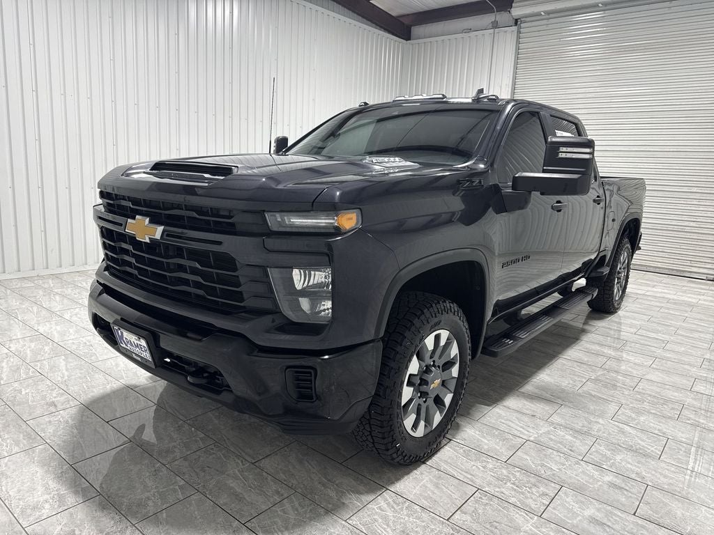 2024 Chevrolet Silverado 2500 HD Custom