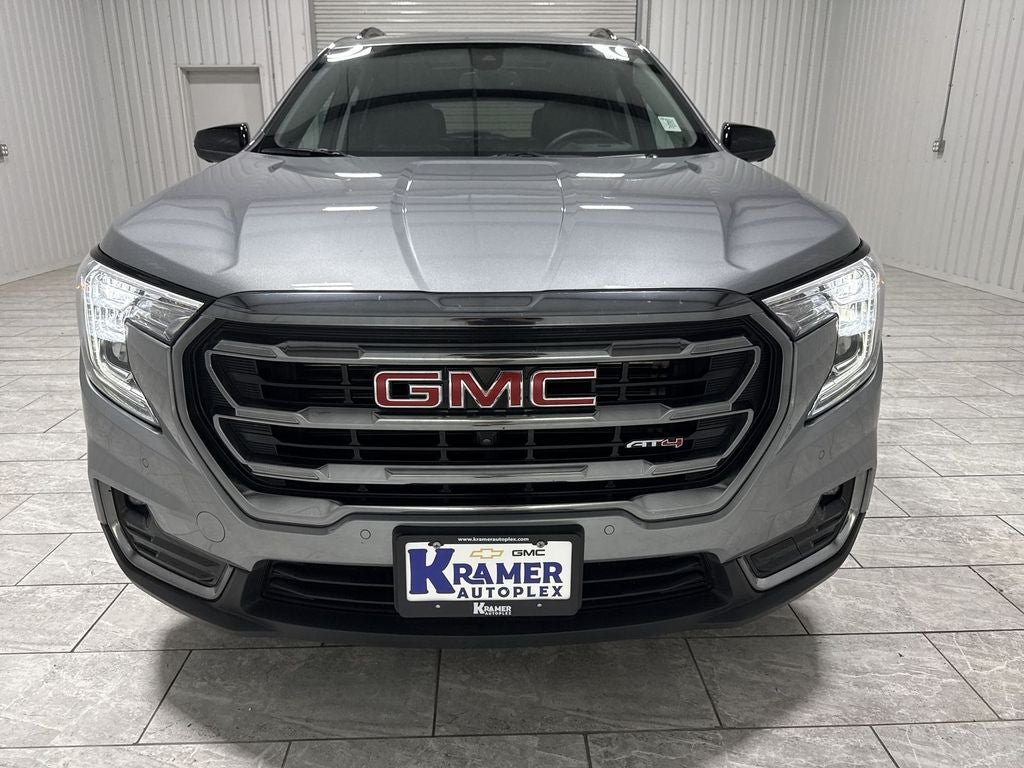 2024 GMC Terrain AT4