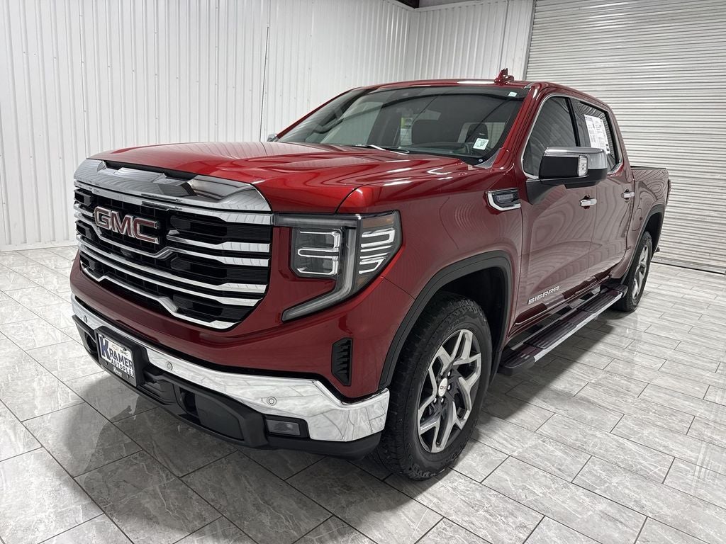 2024 GMC Sierra 1500 SLT