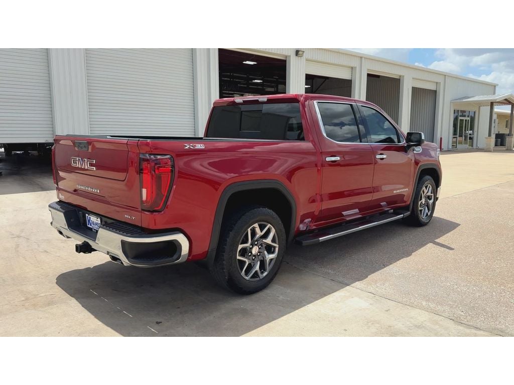 2024 GMC Sierra 1500 SLT