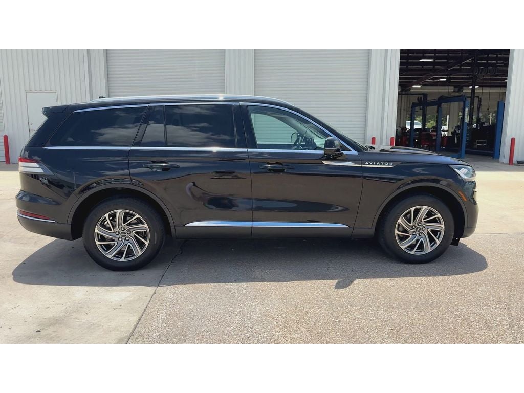 2023 Lincoln Aviator Livery