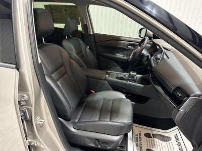 2023 Nissan Rogue SL FWD