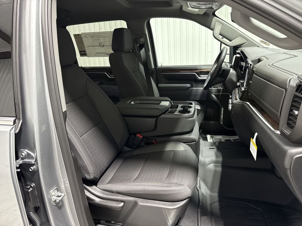 2026 GMC Sierra 3500 HD SLE DRW