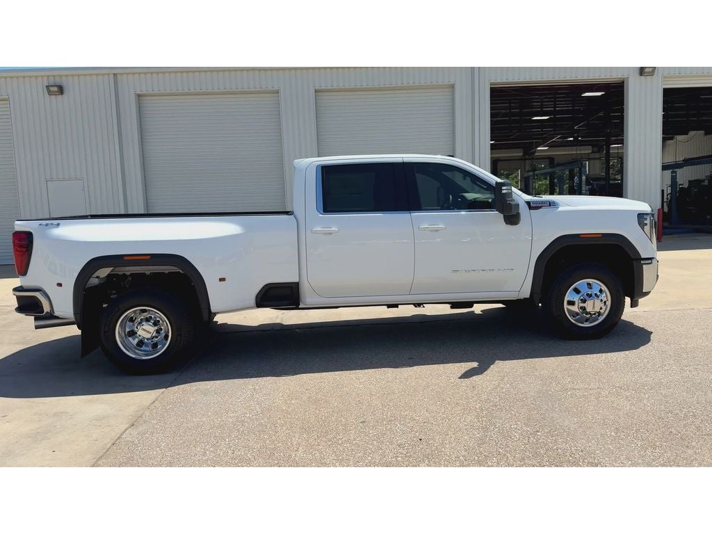 2026 GMC Sierra 3500 HD SLE DRW