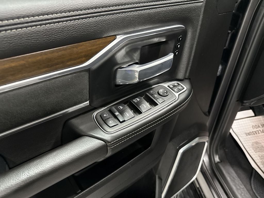 2024 RAM 2500 Laramie Crew Cab 4x4 6'4" Box